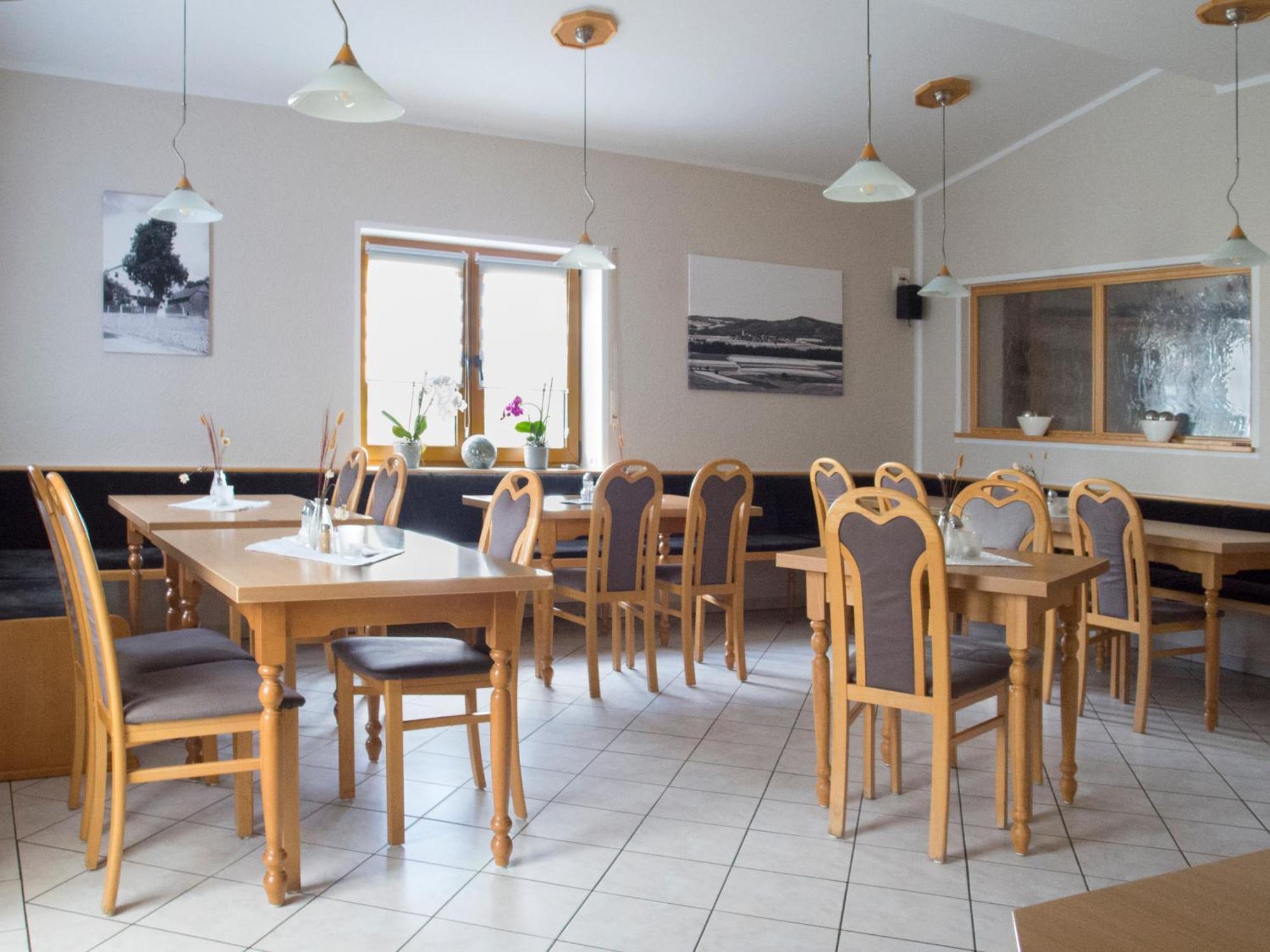 Landgasthof Benjamin Treffelstein Buitenkant foto